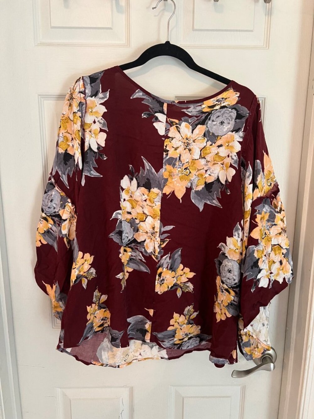 Unique Spectrum Floral Scoop Neck Wide Sleeve Blouse 2X Boho Shirt Flowy Keyhole - Picture 6 of 9